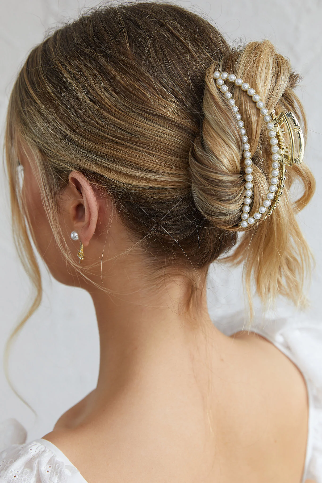 Ellie Pearl Moon Clip Gold - Sonourner