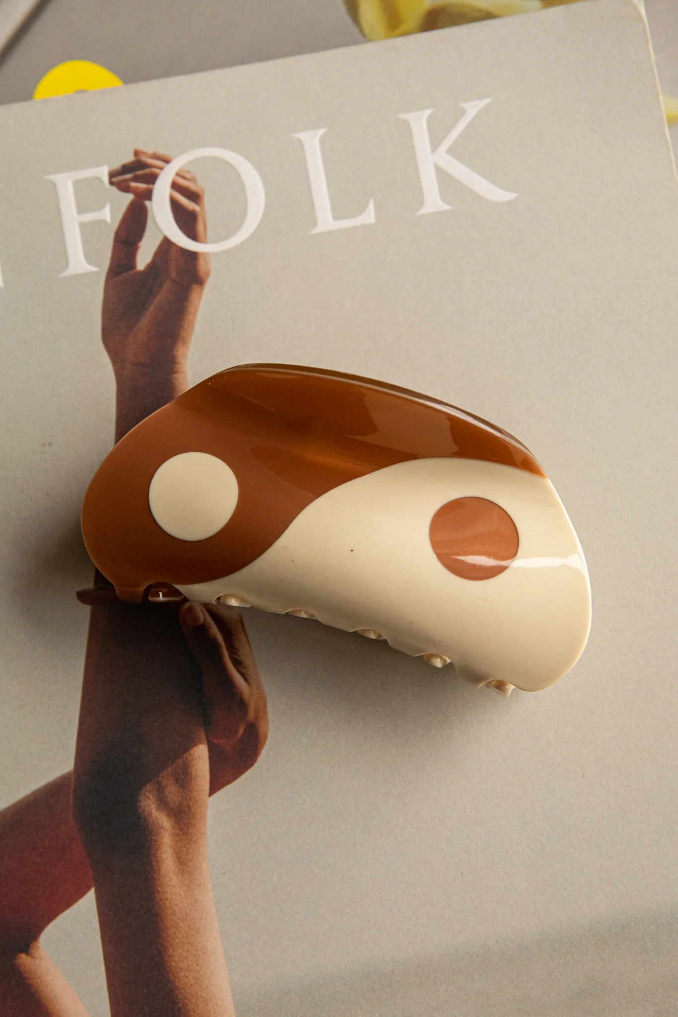 Yin Yang Hair Clip Brown - Sonourner