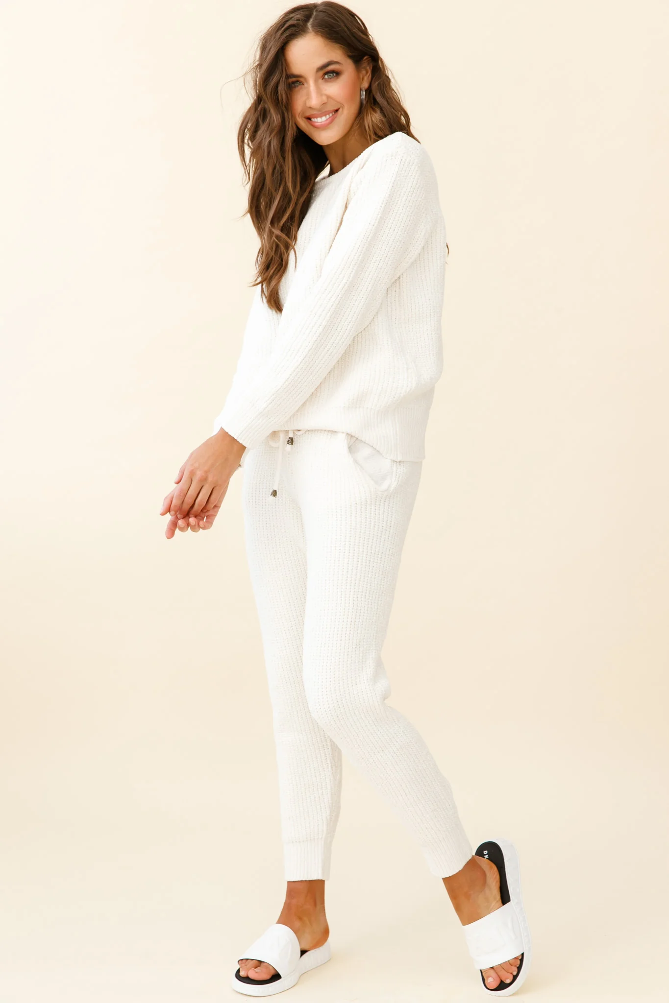 Sundown Front Pocket Jogger Pants Cream - Sonourner