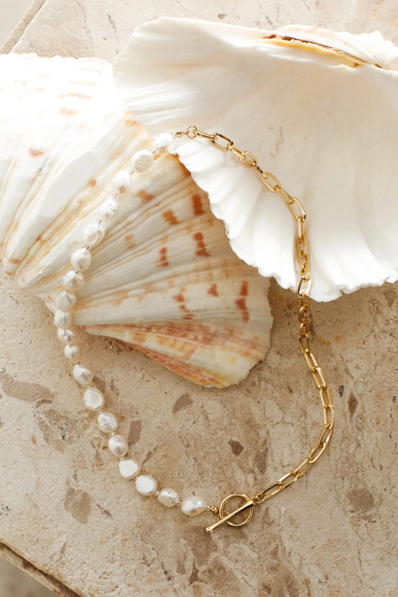 Piper Faux Pearl Necklace Gold - Sonourner