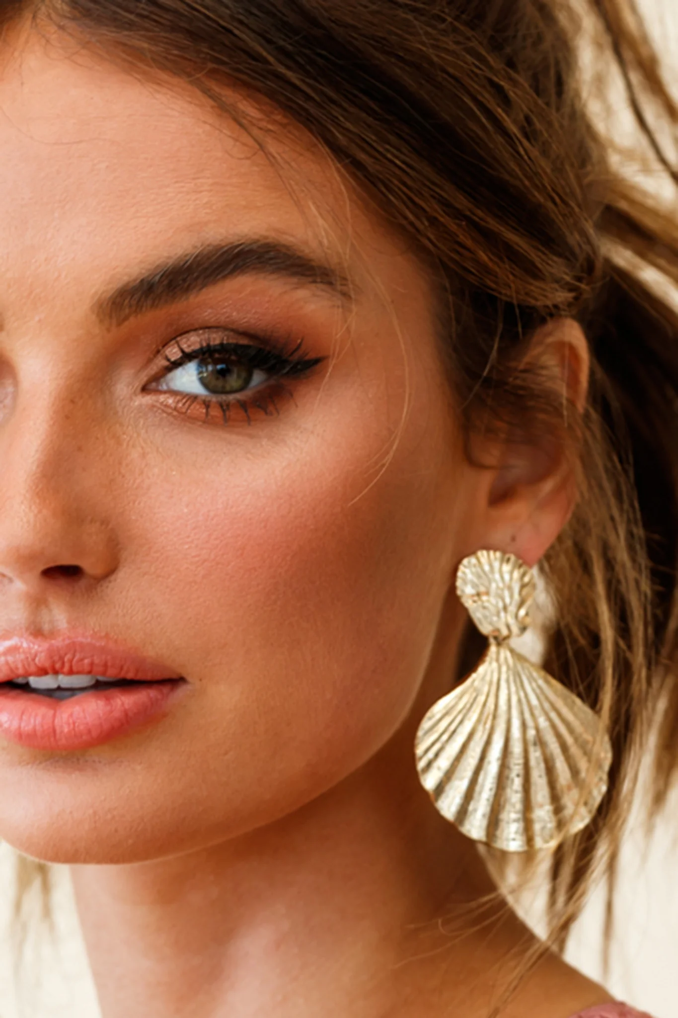 Calliope Shell Earrings Gold - Sonourner