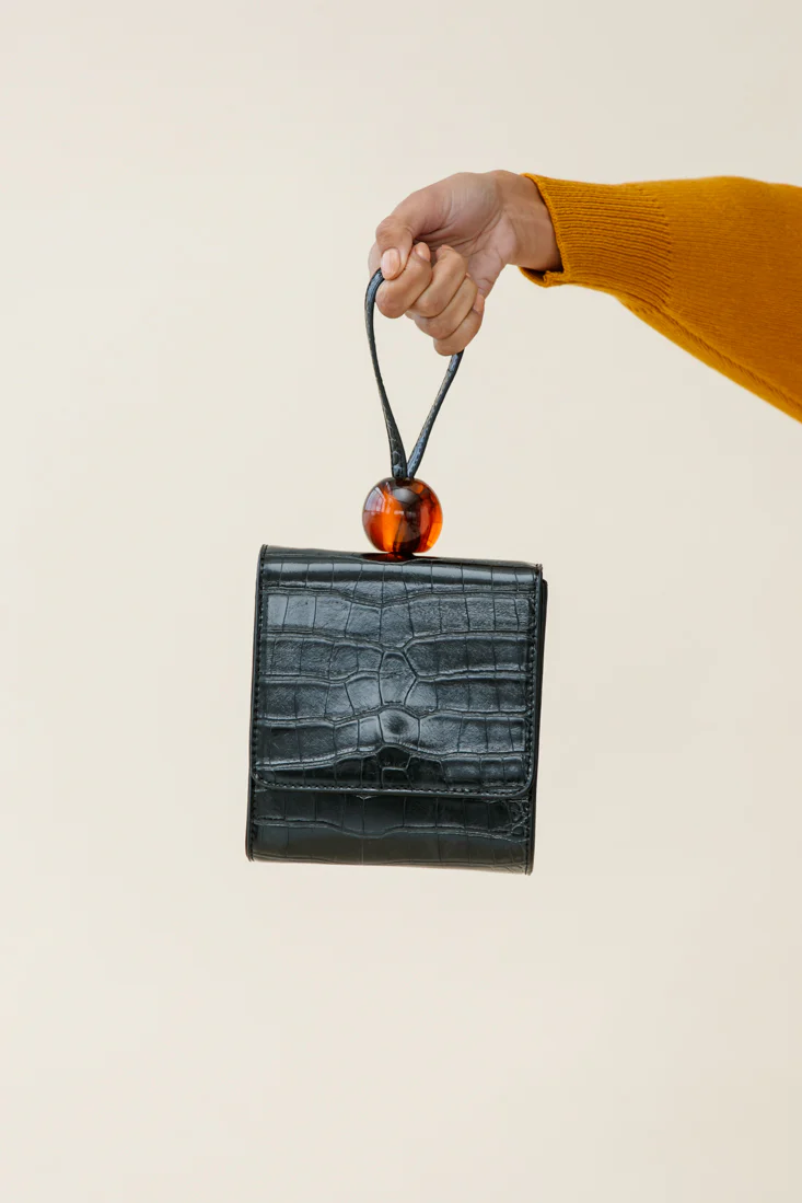 Audrey Wrist Strap Bead Purse Black - Sonourner