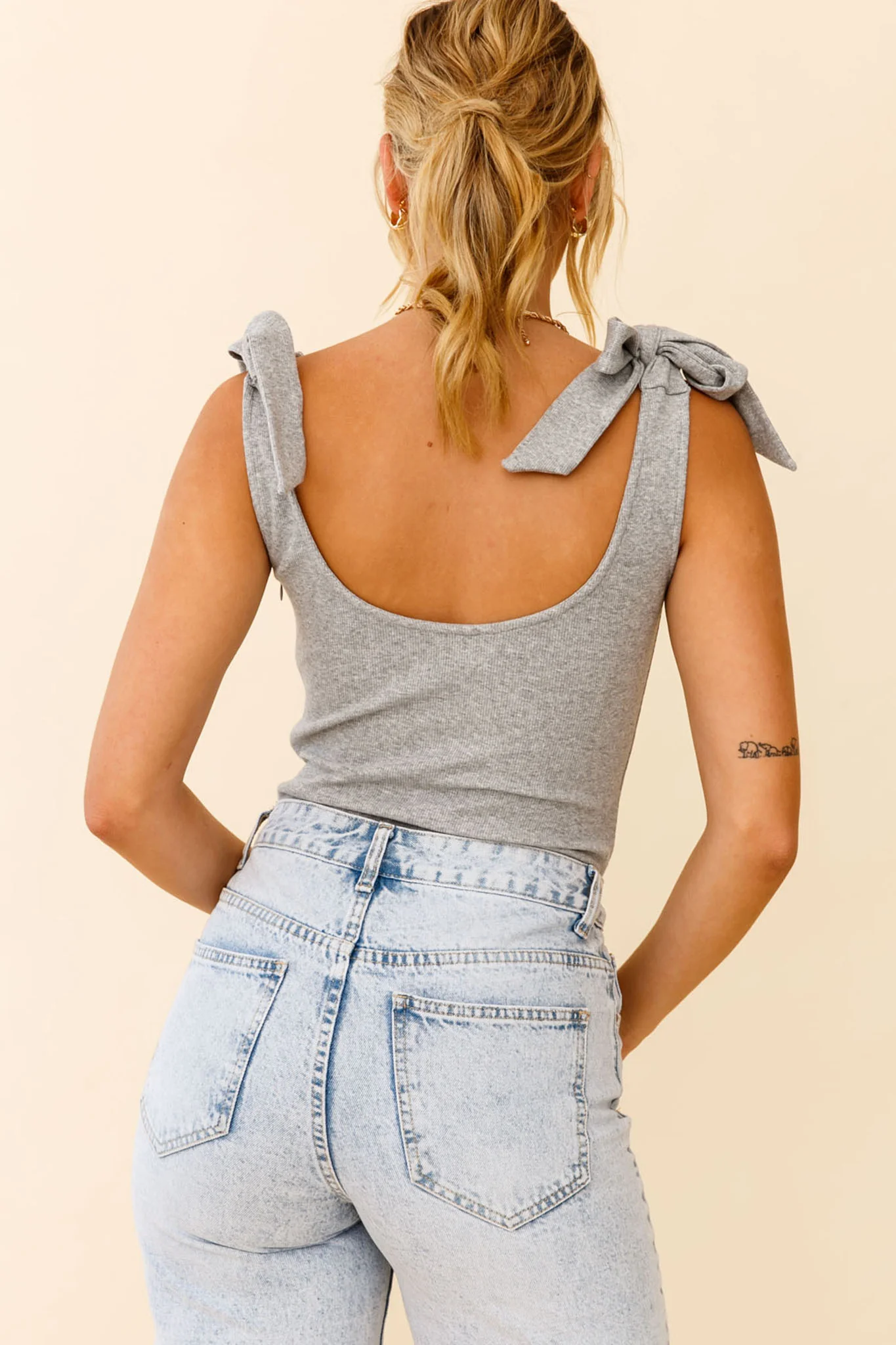 Can't Stop Me Bow Shoulder Bodysuit Grey Marle - Sonourner